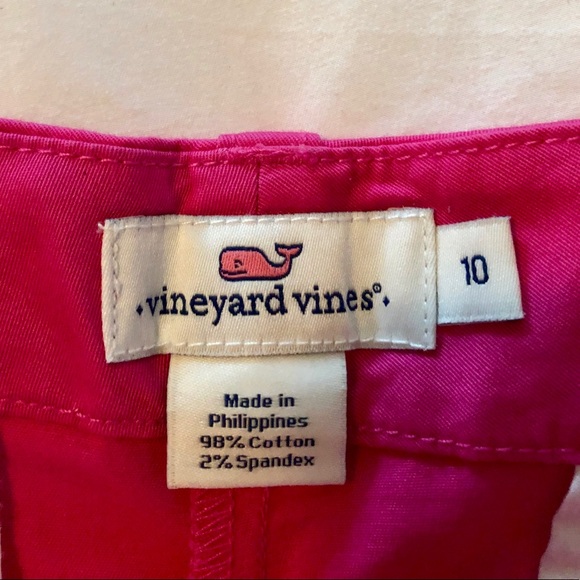 Vineyard Vines Shorts - Picture 2 of 3